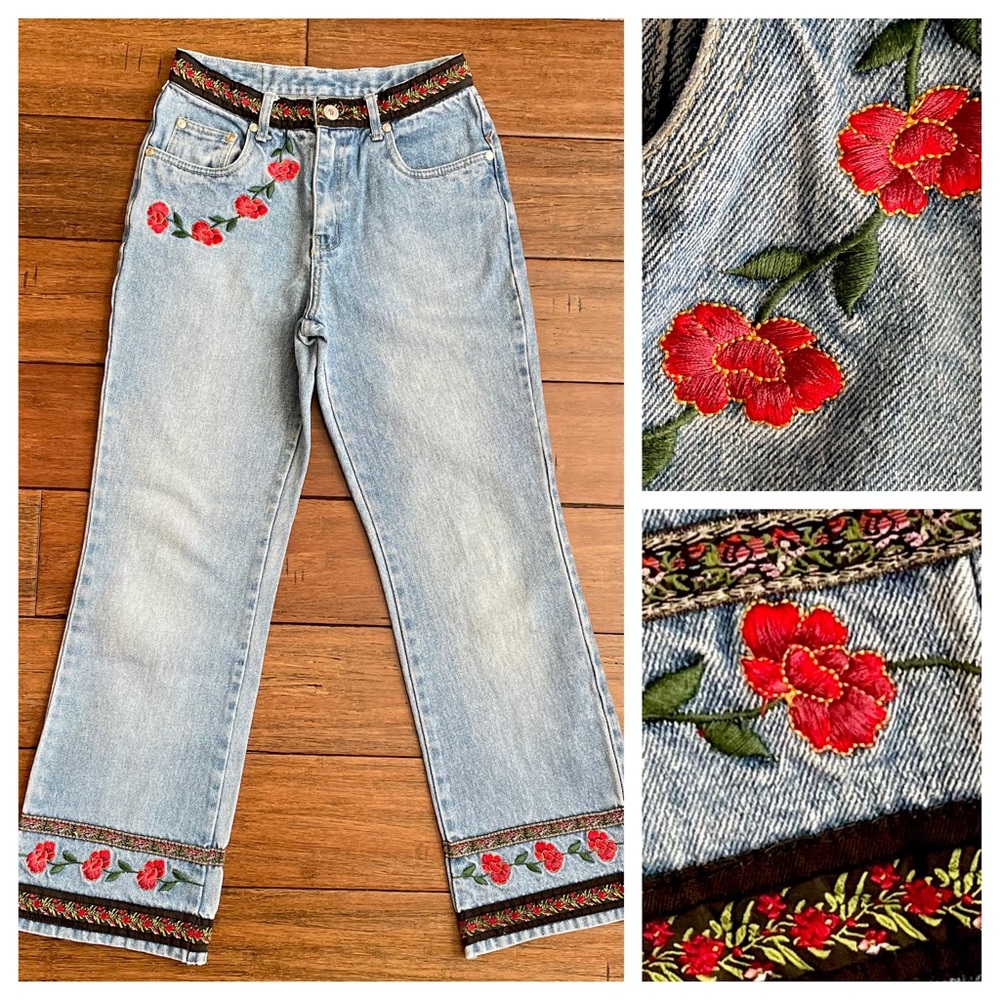 Vintage Fiorucci Jeans Italy Straight Leg Mid Rise Embroidered Rose Trim